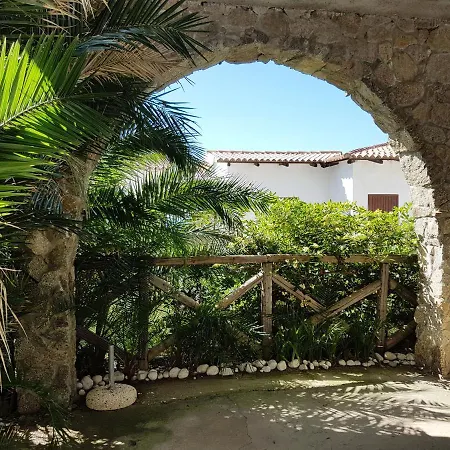 度假居 L'arco Sul Mare Mandaradoni