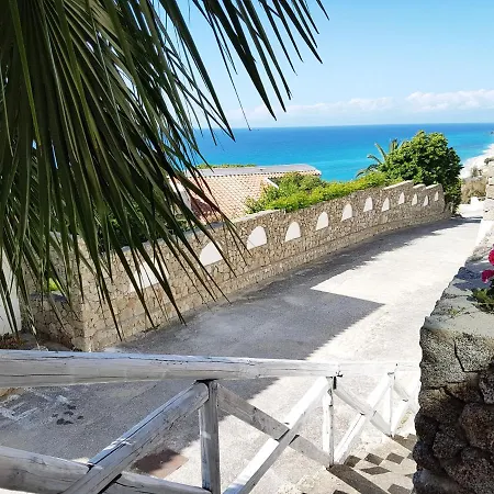 L'arco Sul Mare 度假居